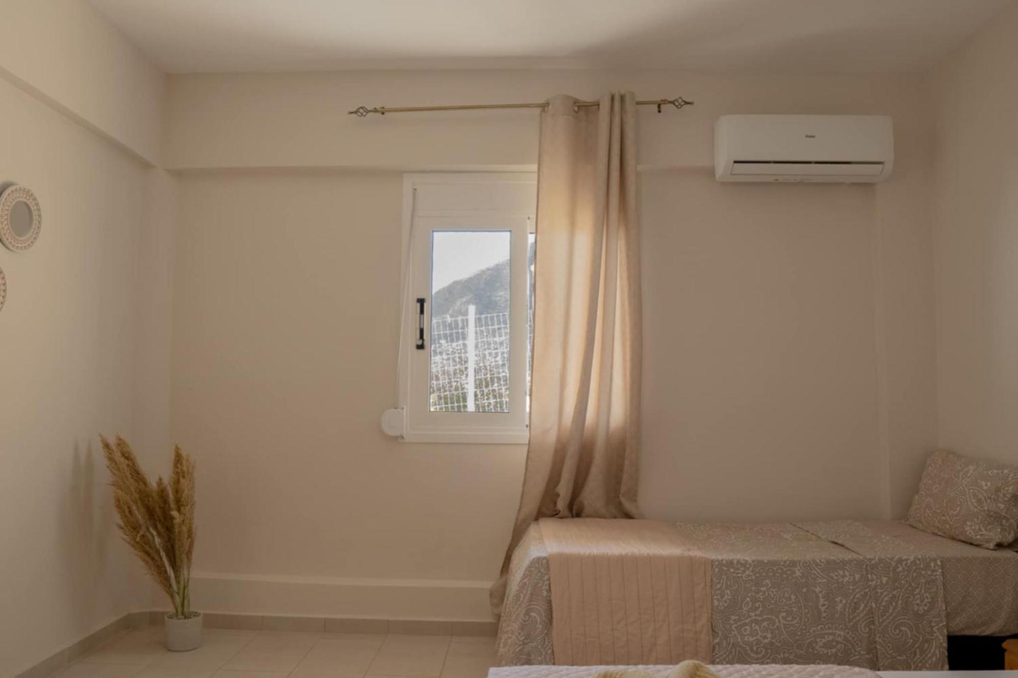 Studios Anna Maria With Sea View Kapetaniana Bagian luar foto